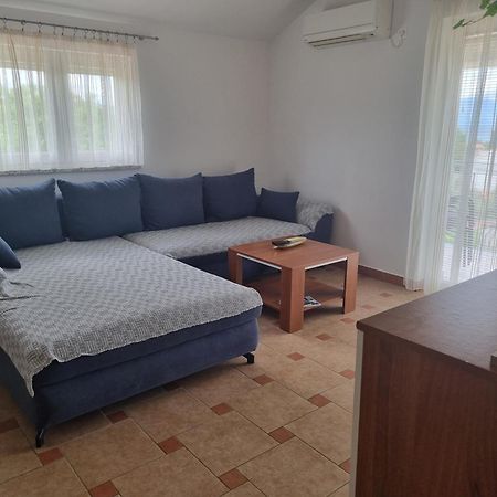 Apartments Jadranka Malinska Luaran gambar