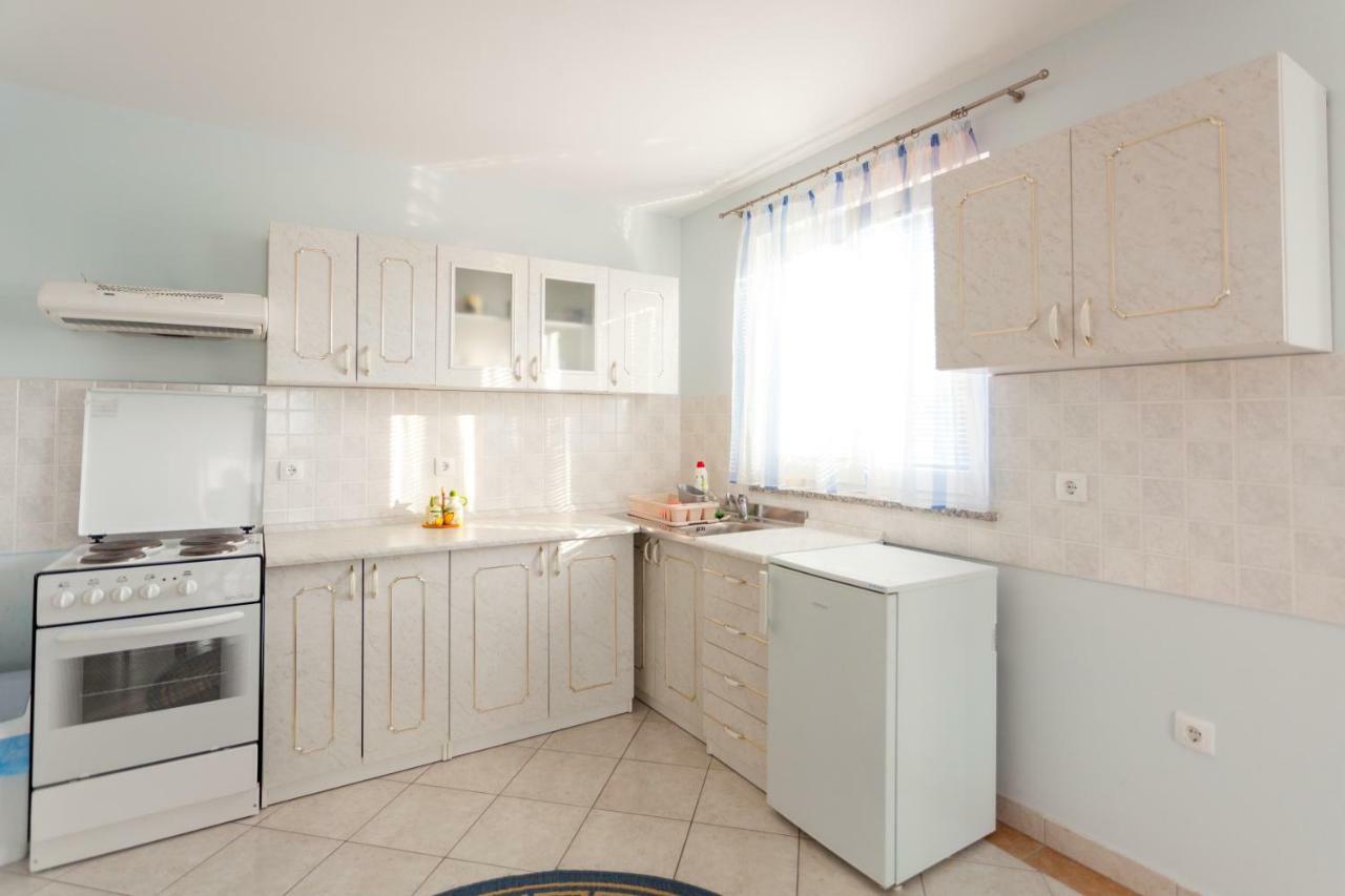 Apartments Jadranka Malinska Luaran gambar